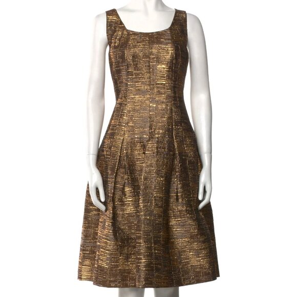 Gold sleeveless Oscar de la Renta Resort collection party evening dress, 6/8 - Picture 2 of 3